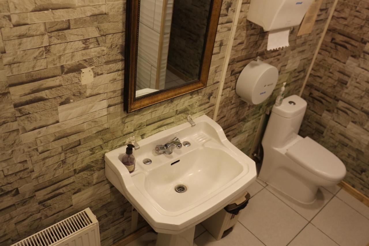 Aska Patagonia Hostel Пунта Аренас Екстериор снимка